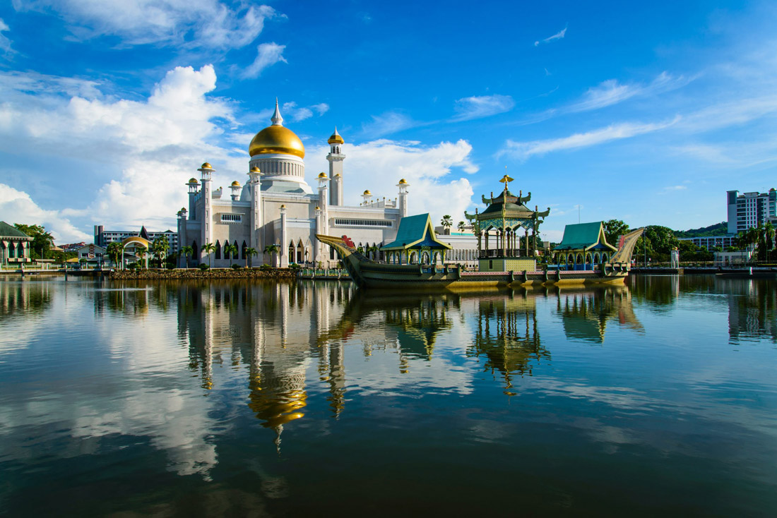 Architectural marvels: Majestic mosques reflecting Brunei's rich Islamic heritage and cultural splendor.