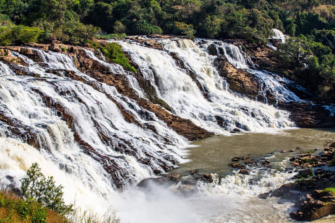 Topic is Travel Destination to Niger. Gurara Waterfalls along the River Gurara in Niger.